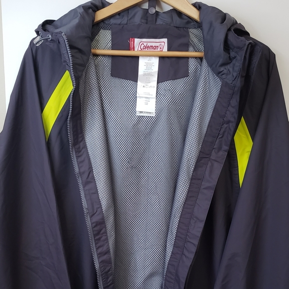 Coleman Waterproof/Raincoat Jacket for Men - Picture 10 of 11